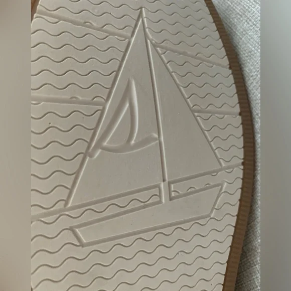 NWT Sperry Shoes: Beige/Cream/Gold, White Sole, 9.5 - Picture 10 of 11